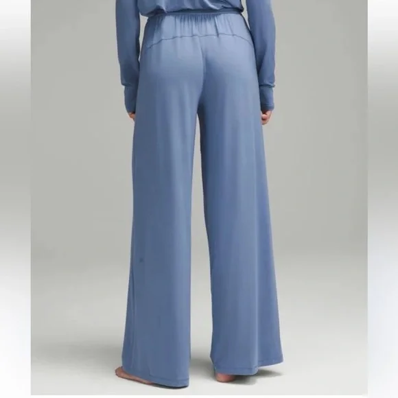 lululemon athletica Blue Wide-Leg Sweatpants like new - Picture 2 of 7
